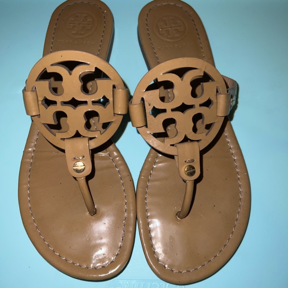 poshmark tory burch sandals